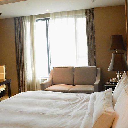 วินด์แฮม แกรนด์ พลาซา รอยัล มิงฟา จางโจว Hotel Zhangzhou ภายนอก รูปภาพ