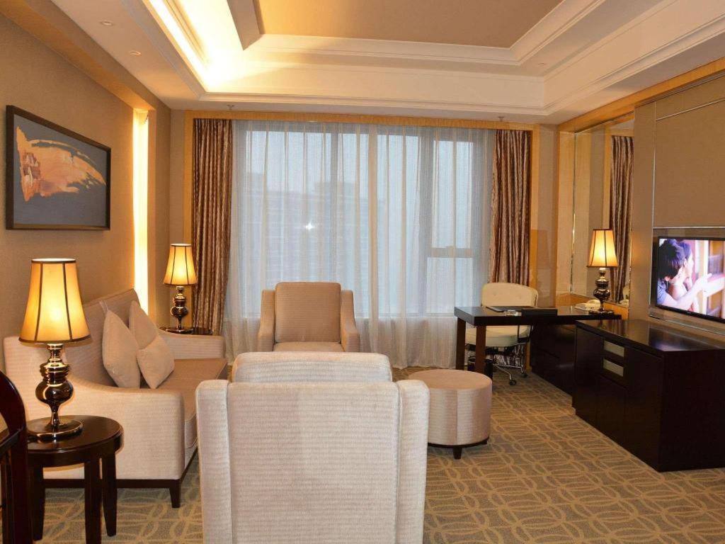 วินด์แฮม แกรนด์ พลาซา รอยัล มิงฟา จางโจว Hotel Zhangzhou ภายนอก รูปภาพ